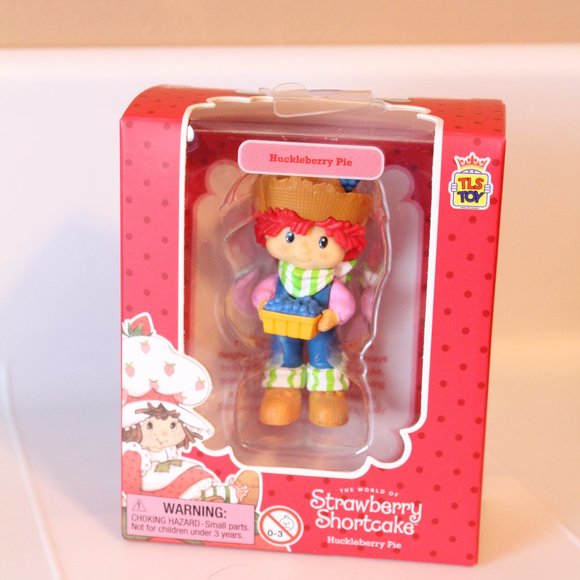 - Strawberry Shortcake Figurines Set of 6 TLS Toys 2023 - Picture 6 of 8